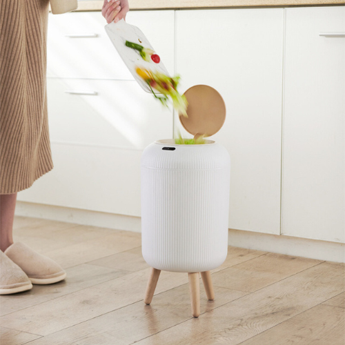 Motion Sensor Trash Can with Legs - 2.6 Gallons (10 Liters)